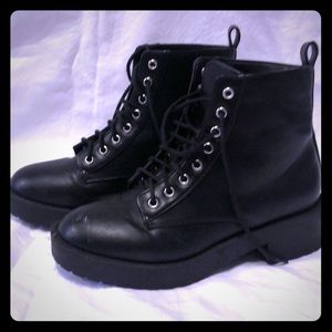 Platform combat boots